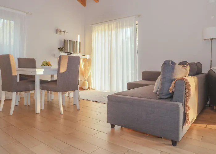 I Dão Casas Da Fraga * São Gemil